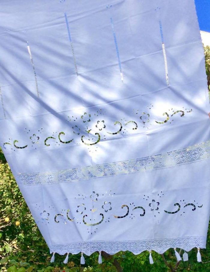 Cutwork handmade curtain with croche - Image 2