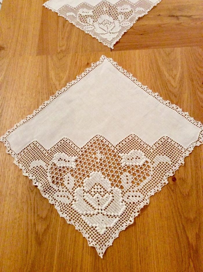 Handmade croche napkins - Image 3