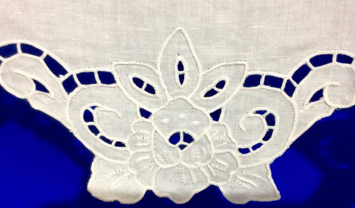 Cutwork handmade curtain with angels old traditional pattern - Image 4
