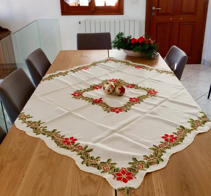 Christmas square tablecloth with cutwork and embroidery design - Image 3