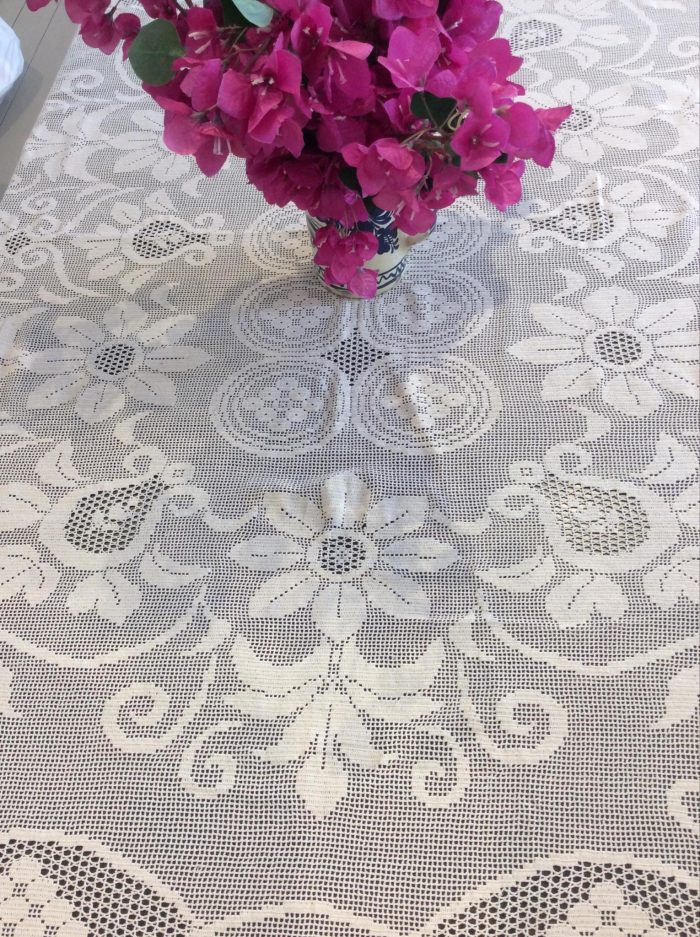 Handmade knitted tablecloth with crochet in beige color and mercerized threads - Image 7